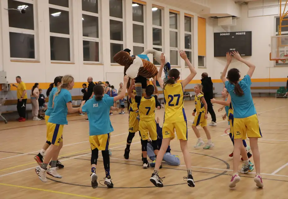 U12: předehrávka v Nehvizdech