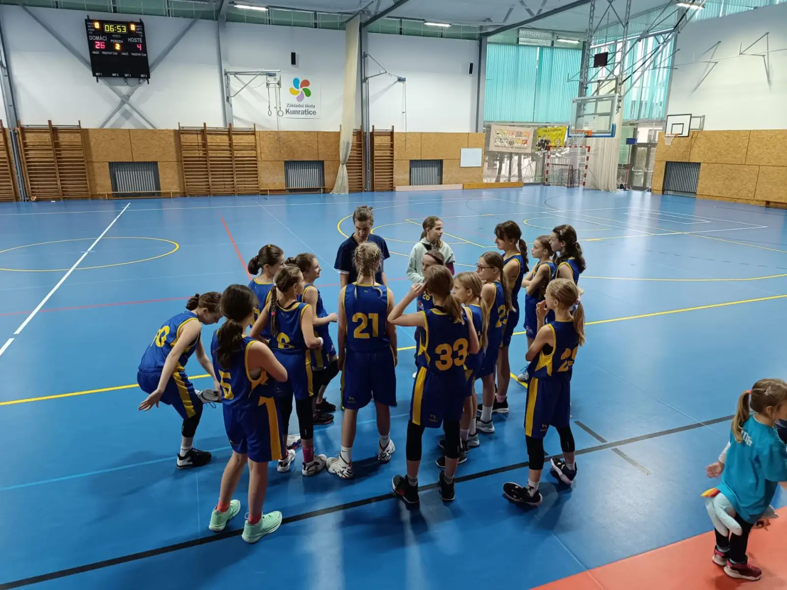 U12: v Kunraticích a na domácí půdě