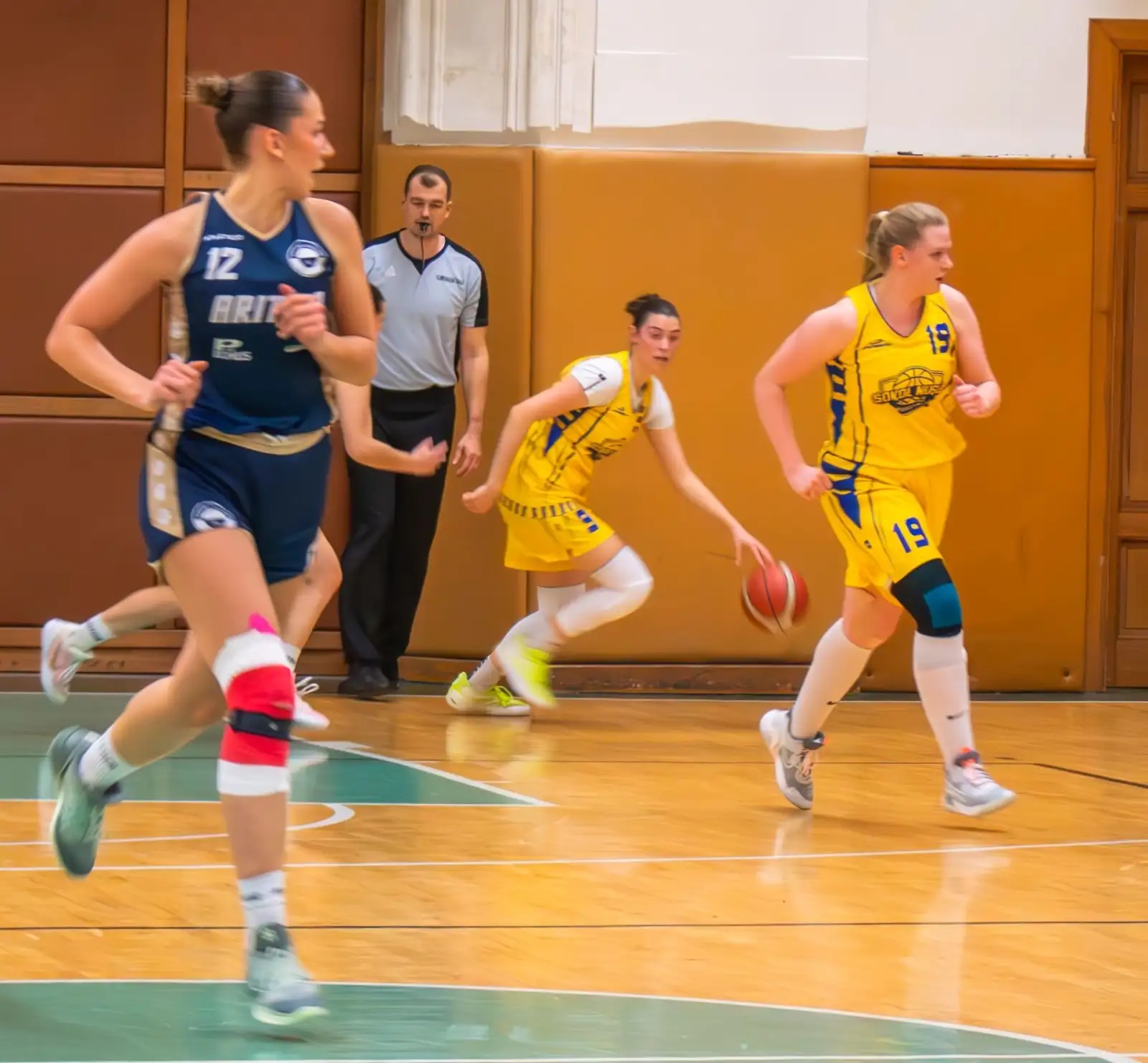 ŽENY A: Dvojička s Aritmou 1:1