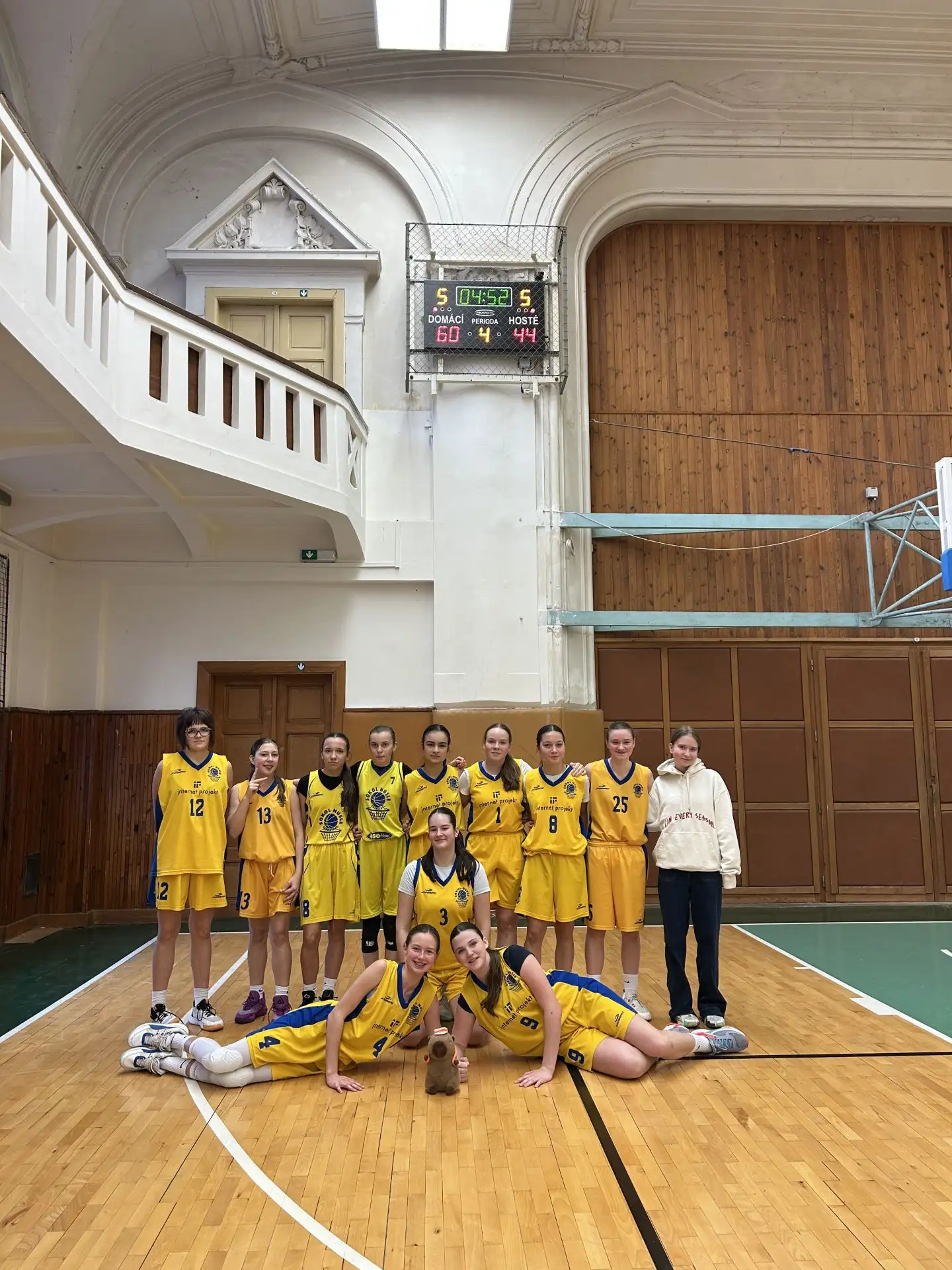 Nuselský trenérský duel